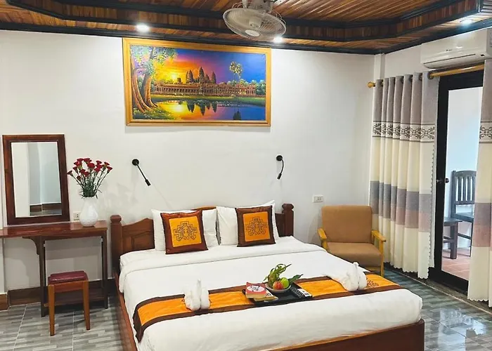 Luang Prabang Oudomlith Villa & Travel