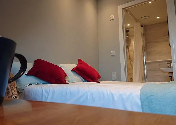 Falcon Crest Guest House Edinburgh