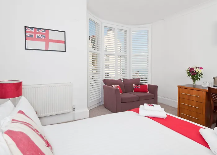 Hamptons Brighton Hotel