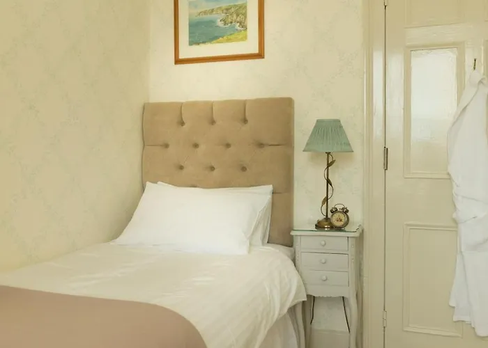 Camilla House Guest House Penzance