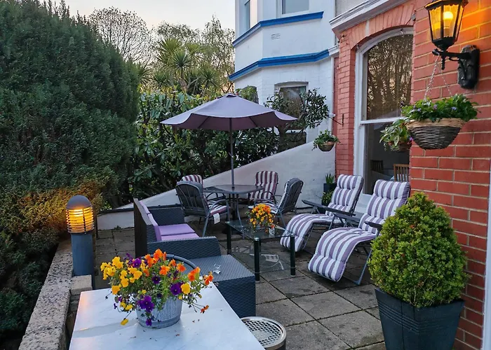 The Bahamas Hotel Torquay