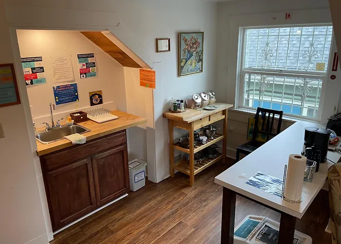 Portland International Guesthouse