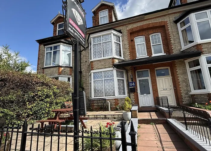 Diamonds Guest House York