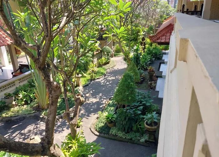Hotel Flamboyan Kuta