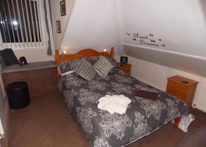 Easton Court Guest House Paignton