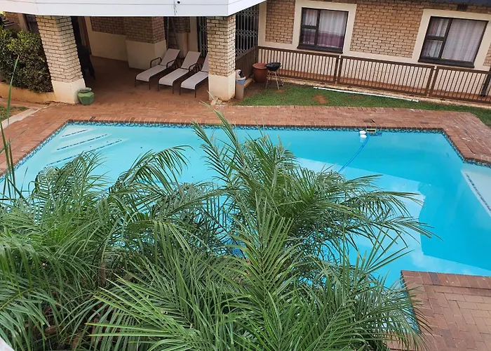 Naomi'S Place Johannesburg