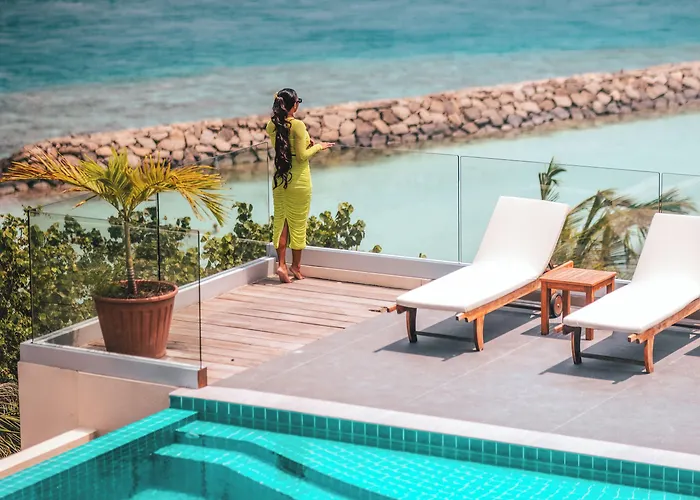 Season Paradise Thulusdhoo