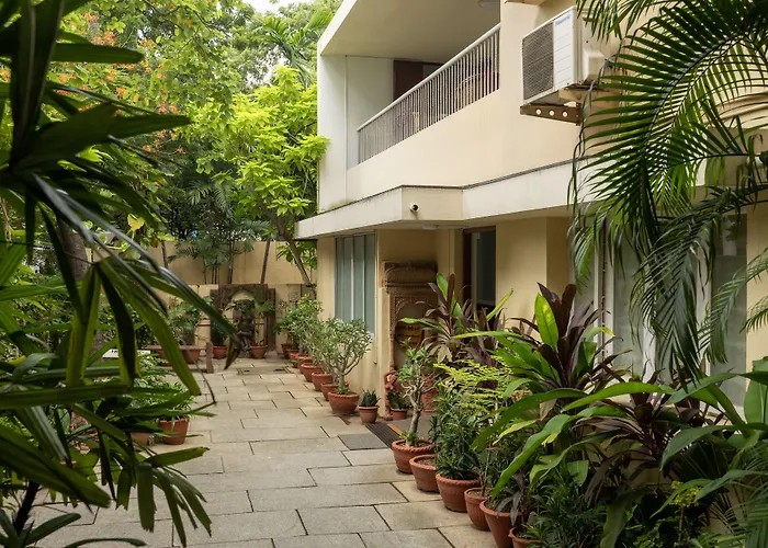 Hanu Reddy Residences Wallace Garden Chennai