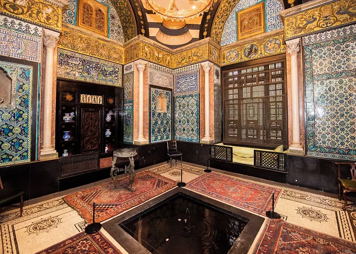 Anwar House Hotel London