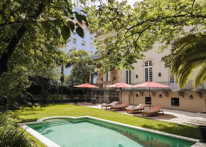 Dear Lisbon - Valmor Palace