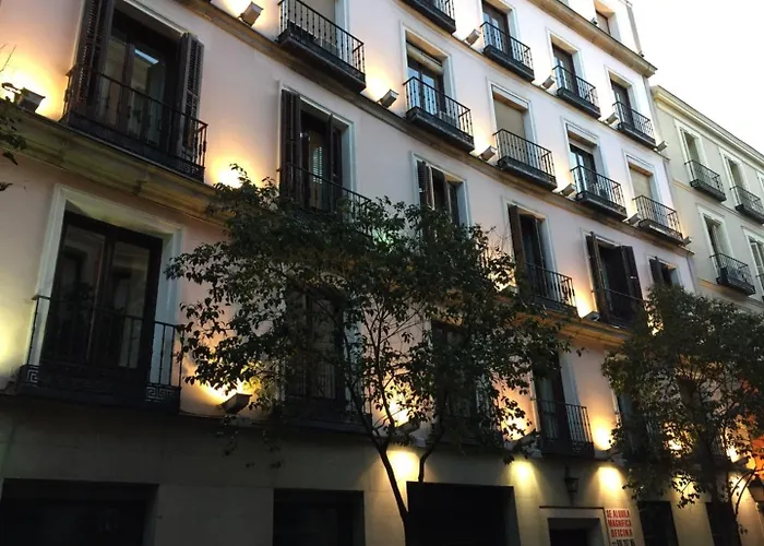 Ch Otello Rooms By Heberooms Madrid