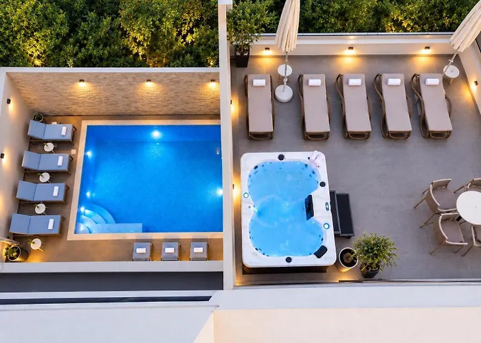 Luxury Rooms Pino Split