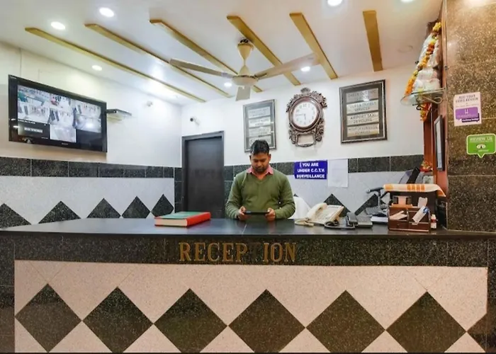 Hotel Star Palace 2 Mints Walking Distance From New Delhi Railway Station
